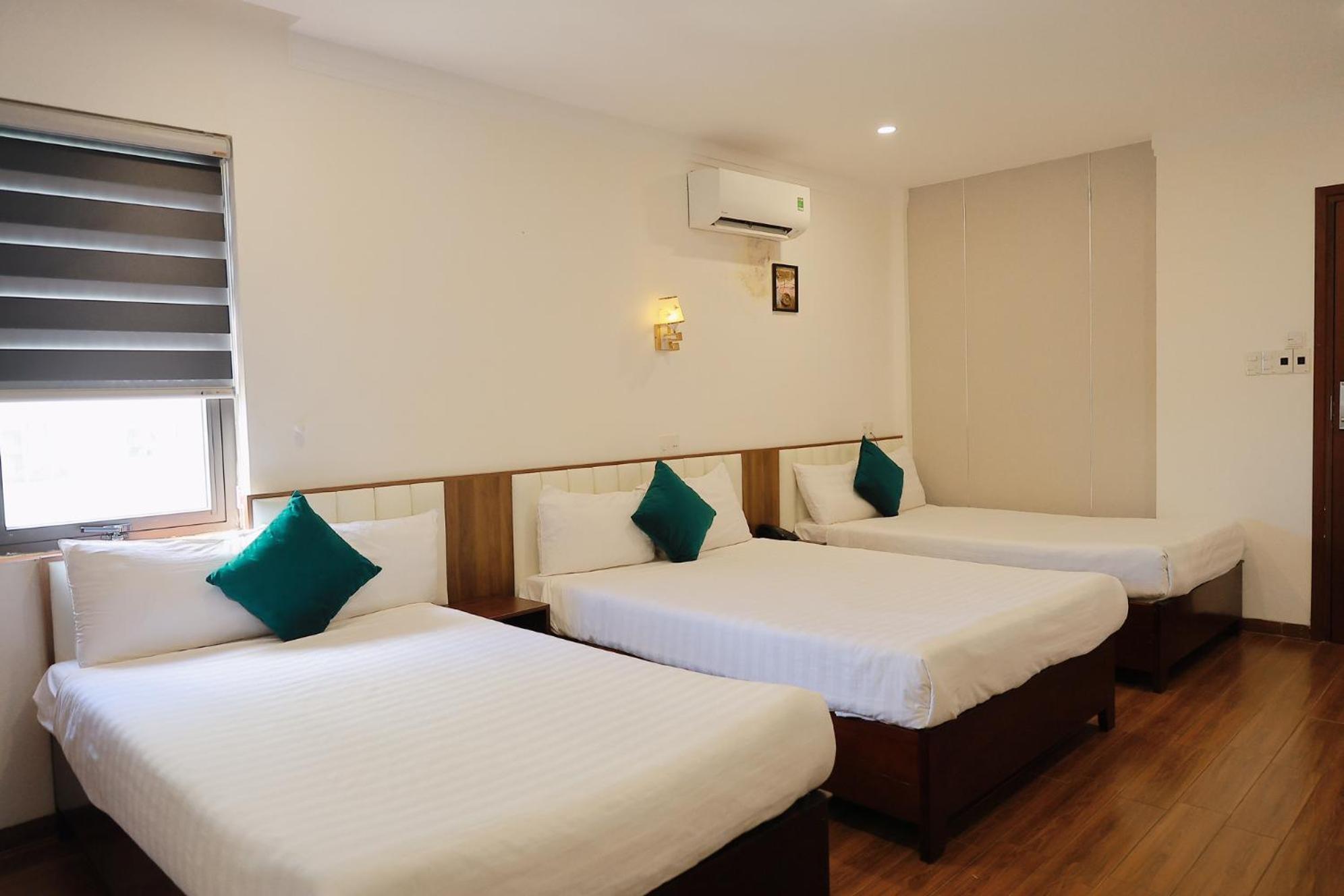 Le Centre Pleiku Hotel Exterior photo